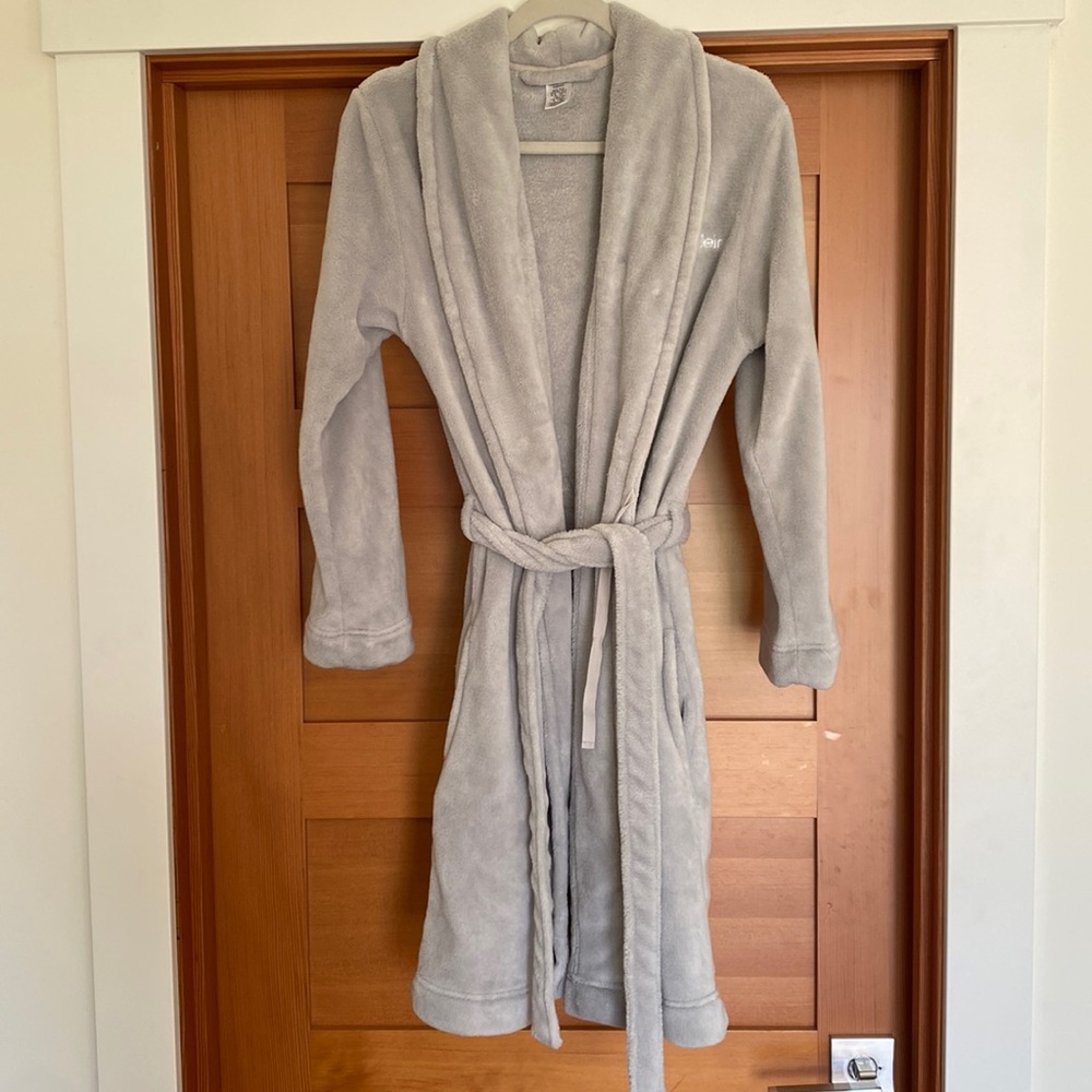 Calvin Klein robe